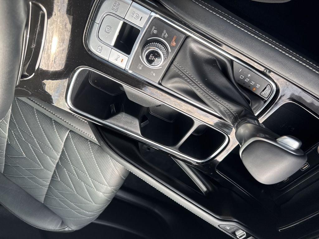 used 2025 Kia Telluride car, priced at $45,293