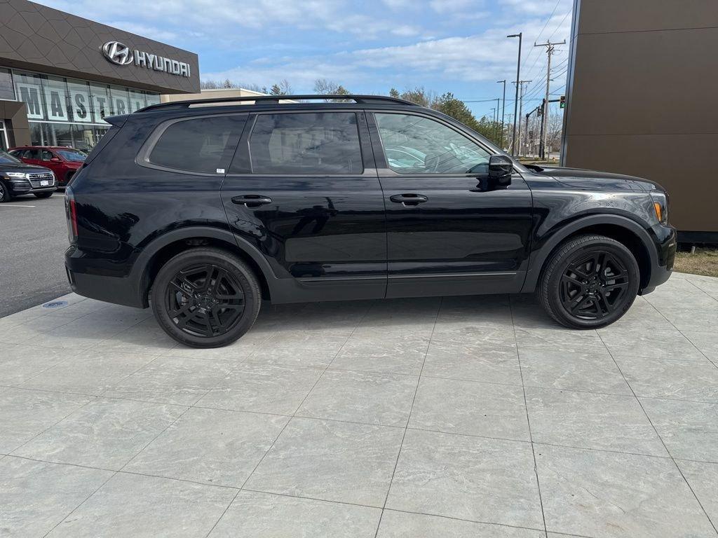 used 2025 Kia Telluride car, priced at $45,293