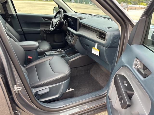 new 2025 Ford Maverick car, priced at $42,005