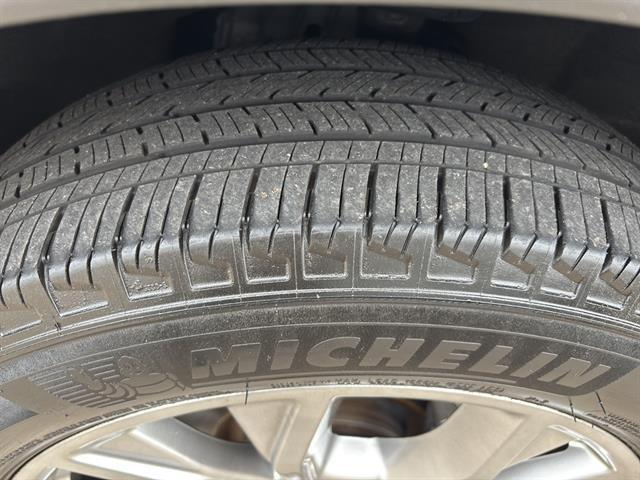 used 2022 Ford Explorer car, priced at $32,400
