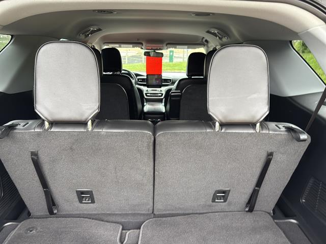 used 2022 Ford Explorer car, priced at $32,400