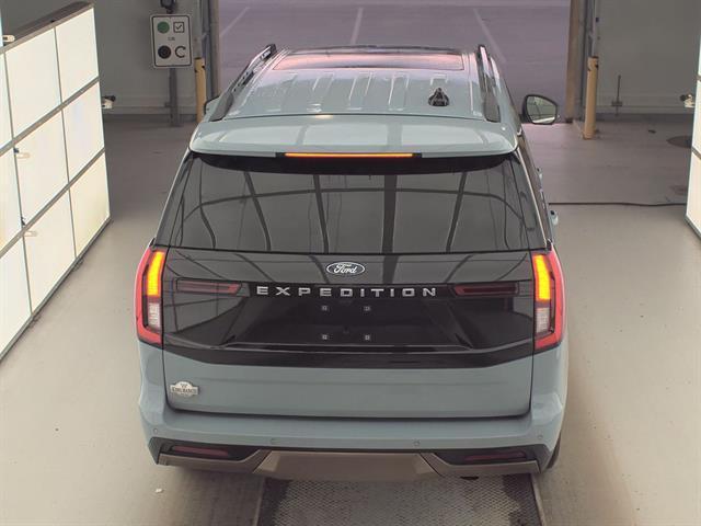 used 2025 Ford Expedition car, priced at $74,988