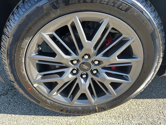 new 2025 Ford Expedition car, priced at $85,430