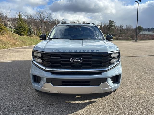 new 2025 Ford Expedition Max car, priced at $85,165