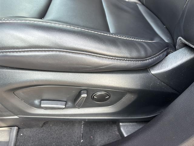 used 2022 Ford Explorer car, priced at $25,250