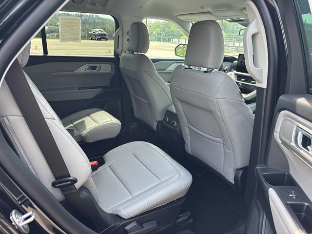 new 2026 Ford Explorer car, priced at $45,392