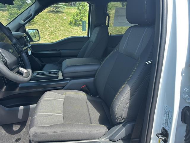 new 2025 Ford F-150 car, priced at $51,960