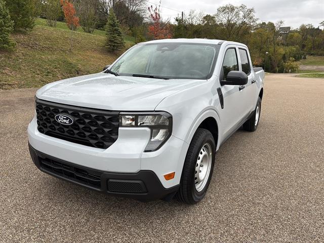 new 2025 Ford Maverick car, priced at $30,065