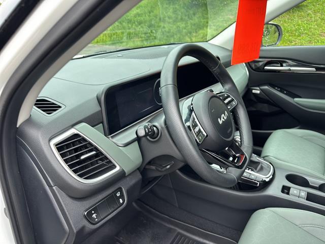 used 2024 Kia Seltos car, priced at $26,889