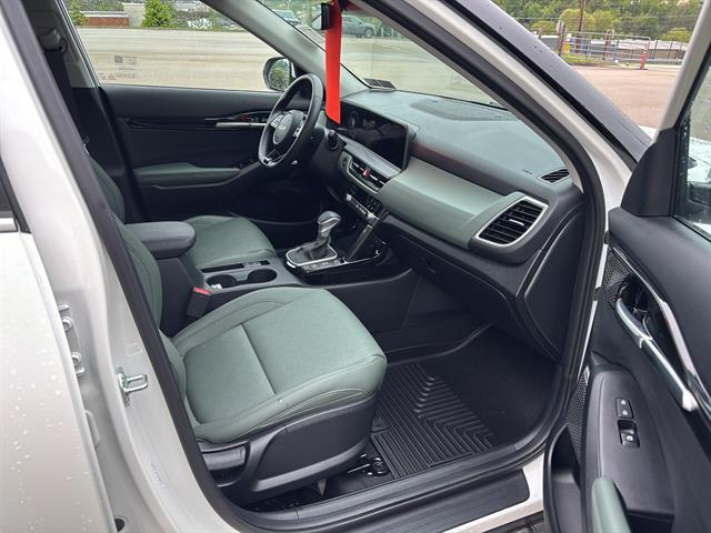 used 2024 Kia Seltos car, priced at $26,889