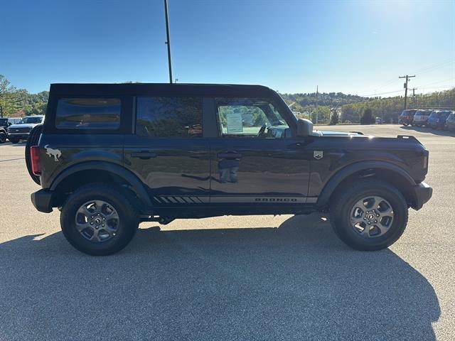 new 2025 Ford Bronco car, priced at $46,175