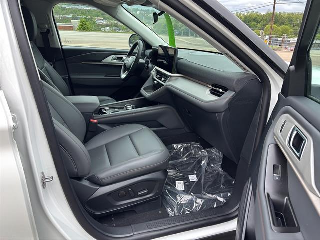 new 2026 Ford Explorer car, priced at $46,353