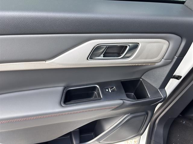 new 2026 Ford Explorer car, priced at $50,015