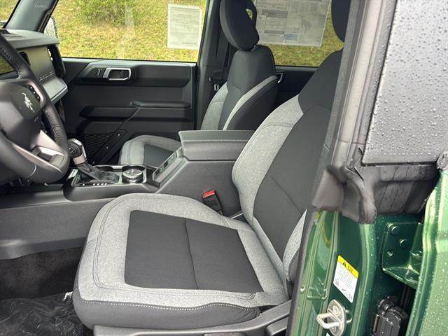 new 2025 Ford Bronco car, priced at $46,570