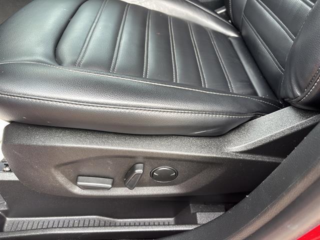 used 2024 Ford Edge car, priced at $29,500