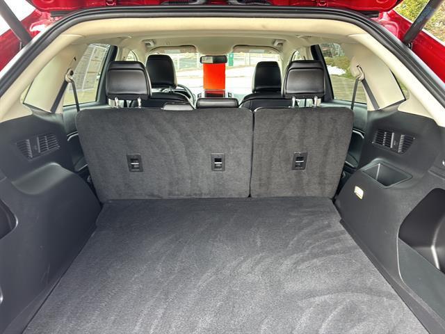 used 2024 Ford Edge car, priced at $29,500