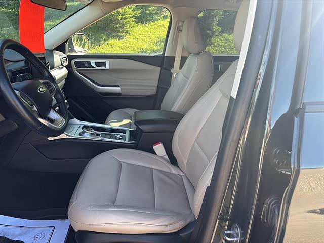 used 2023 Ford Explorer car, priced at $34,900