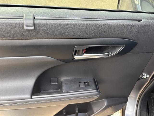 used 2024 Toyota Highlander car, priced at $43,750