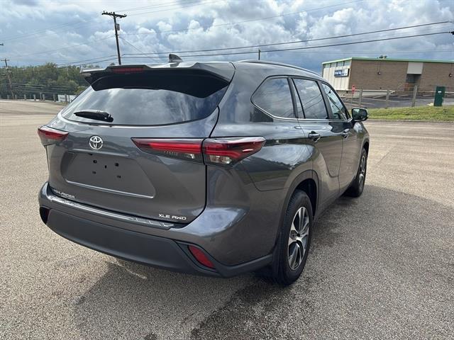 used 2024 Toyota Highlander car, priced at $43,750