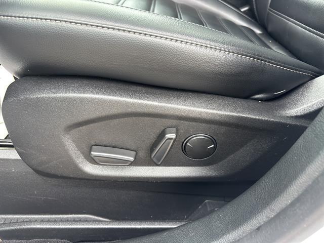 used 2024 Ford Edge car, priced at $28,800