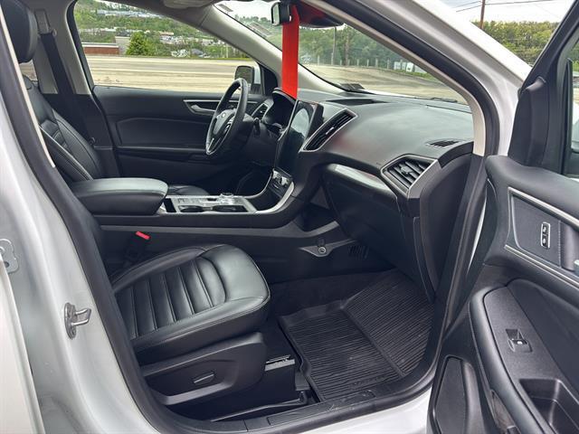 used 2024 Ford Edge car, priced at $28,800