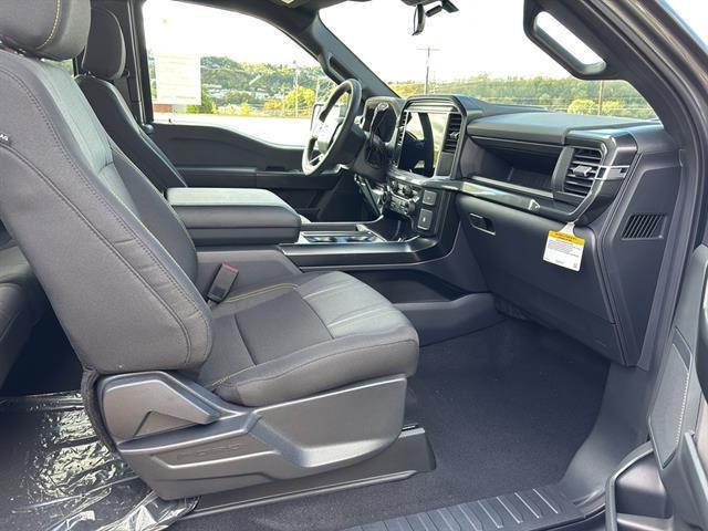 new 2025 Ford F-150 car, priced at $50,412
