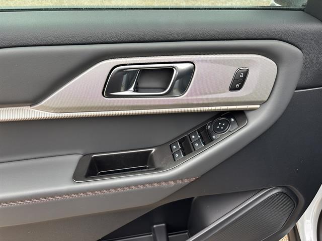 new 2026 Ford Explorer car, priced at $44,280