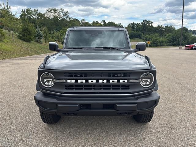 new 2025 Ford Bronco car, priced at $45,010