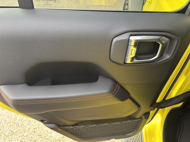 used 2023 Jeep Gladiator car, priced at $38,500