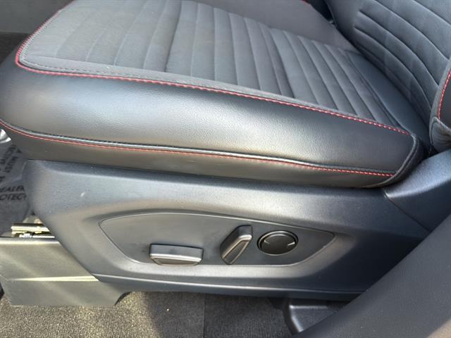 used 2025 Ford Explorer car, priced at $43,950