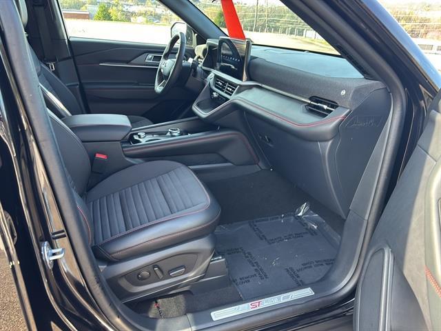 used 2025 Ford Explorer car, priced at $43,950