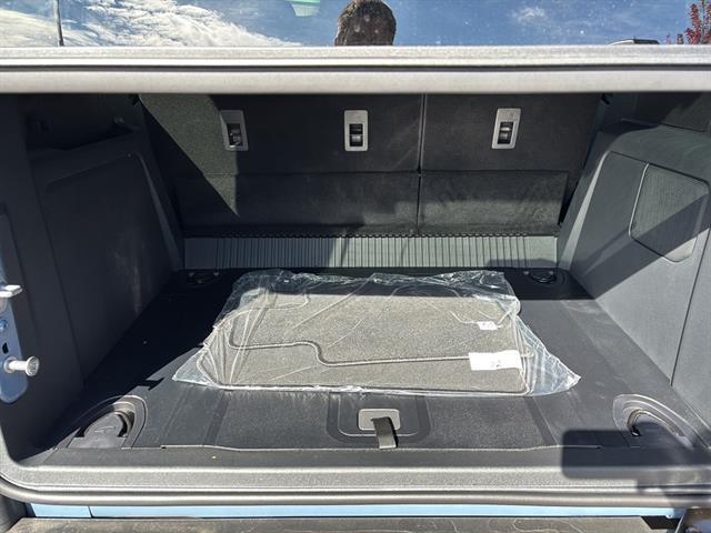 new 2025 Ford Bronco car, priced at $50,260