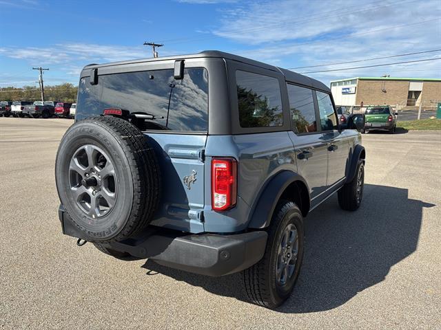 new 2025 Ford Bronco car, priced at $50,260