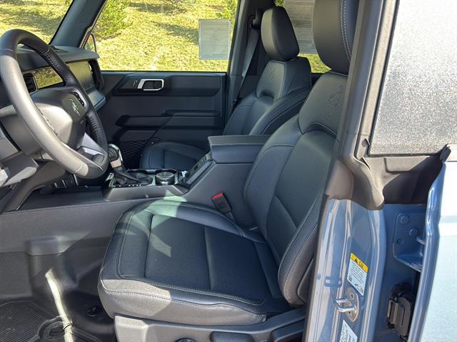new 2025 Ford Bronco car, priced at $50,260
