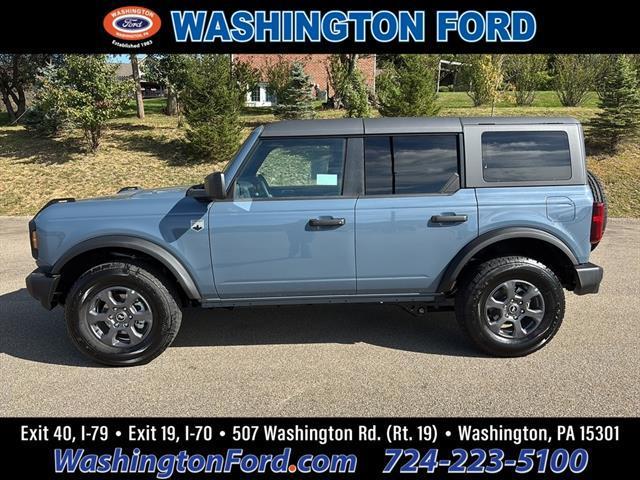 new 2025 Ford Bronco car, priced at $50,260