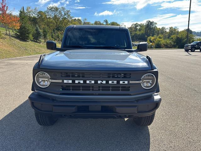 new 2025 Ford Bronco car, priced at $50,260