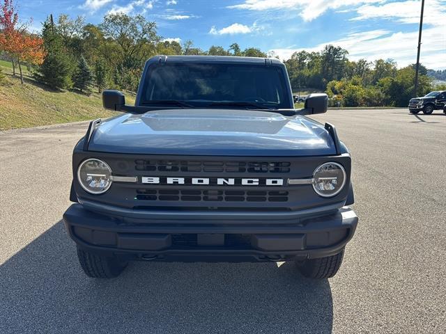 new 2025 Ford Bronco car, priced at $50,260