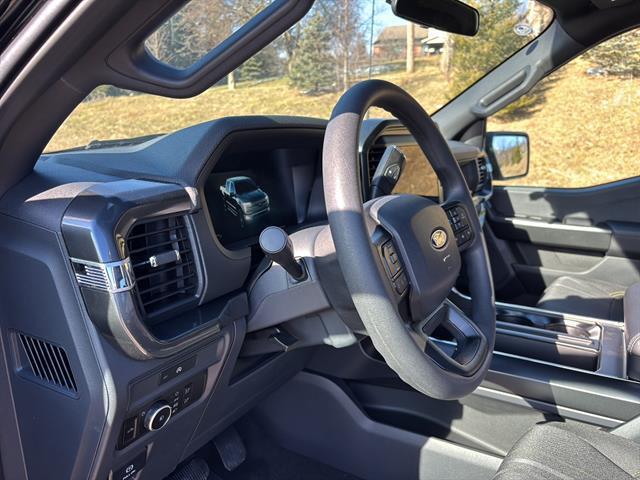 new 2025 Ford F-150 car, priced at $52,150