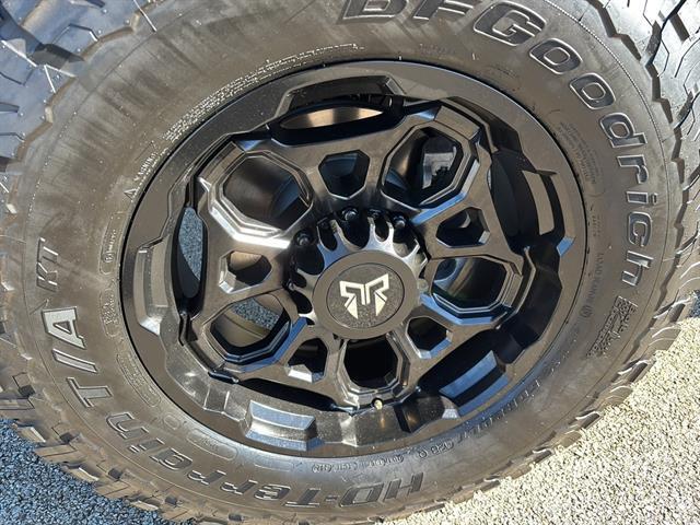 new 2025 Ford F-250 car, priced at $80,711