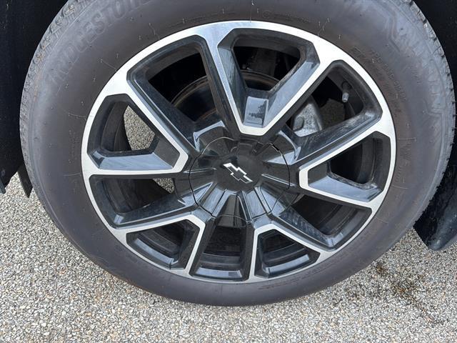 used 2022 Chevrolet Suburban car, priced at $39,900