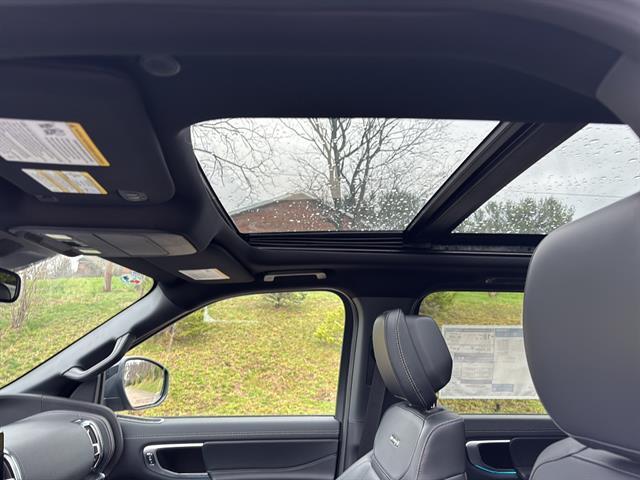 new 2026 Ford Expedition car, priced at $81,275