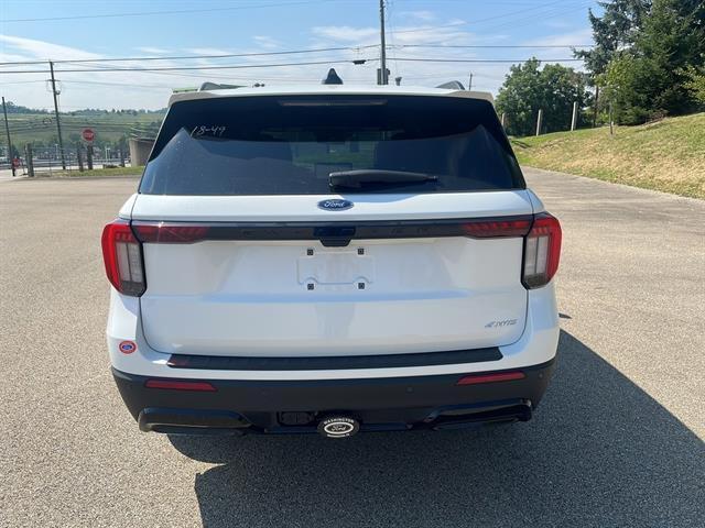 new 2025 Ford Explorer car, priced at $53,670