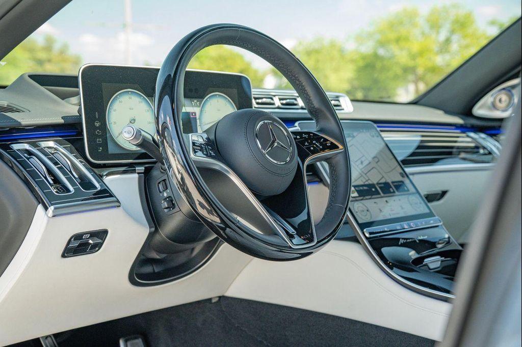 used 2024 Mercedes-Benz Maybach S 680 car, priced at $189,994