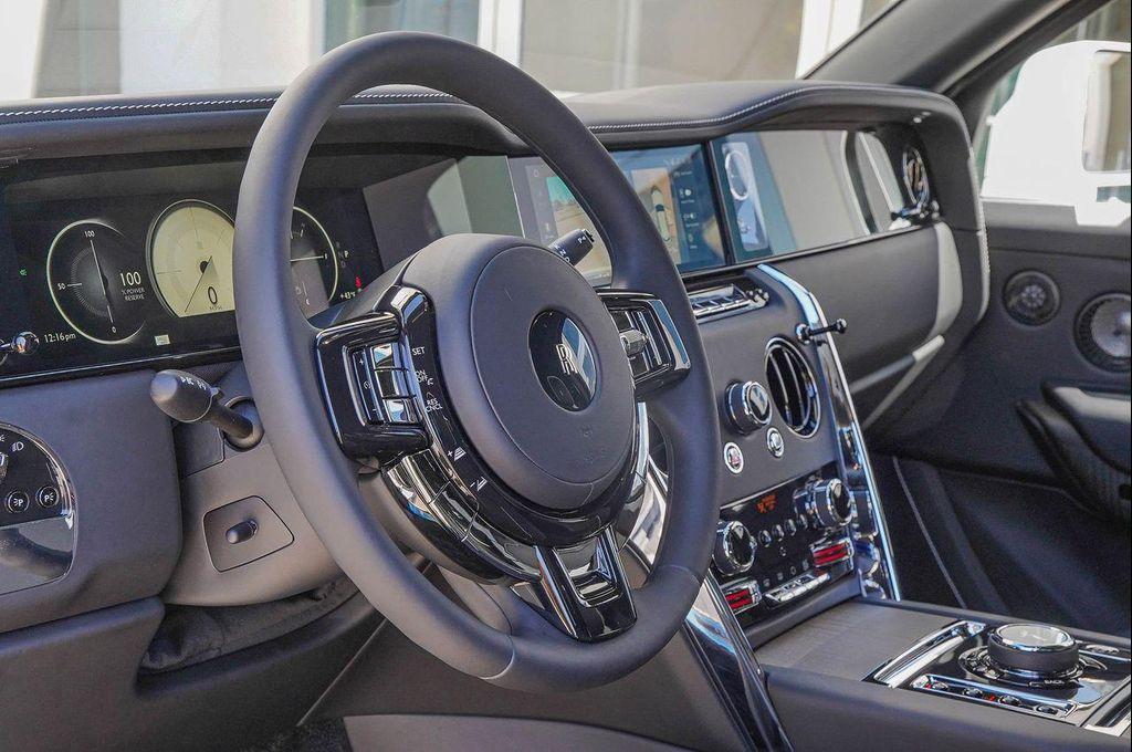 new 2026 Rolls-Royce Cullinan car, priced at $548,050