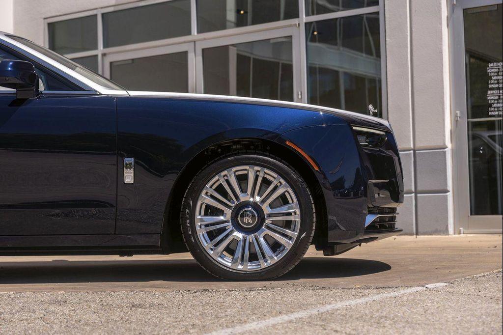 new 2025 Rolls-Royce Ghost car, priced at $424,950