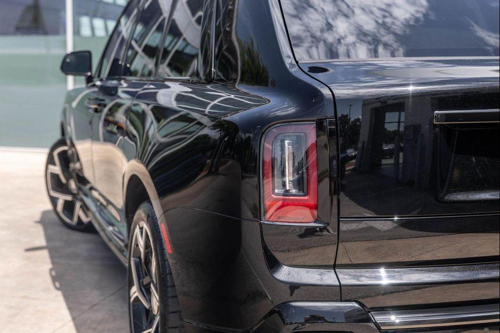 used 2025 Rolls-Royce Cullinan car, priced at $479,991