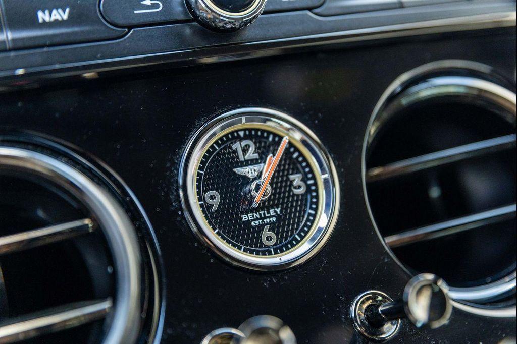 Bentley Continental GT view 50