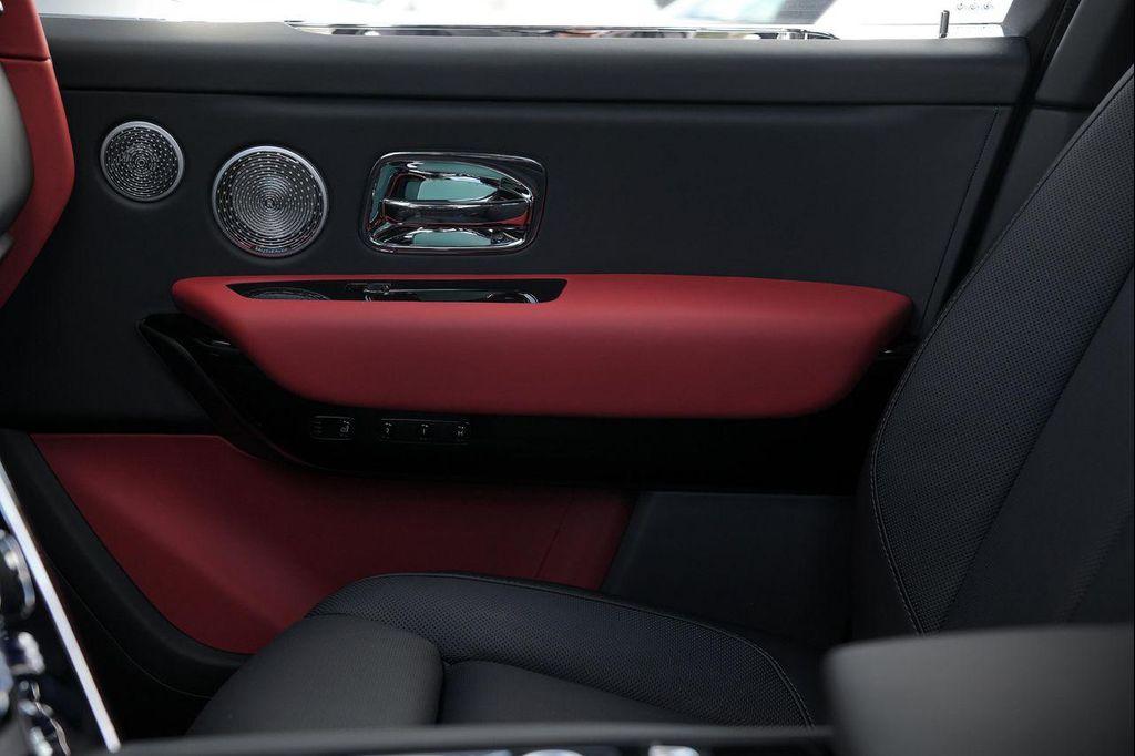 new 2026 Rolls-Royce Cullinan car, priced at $514,550