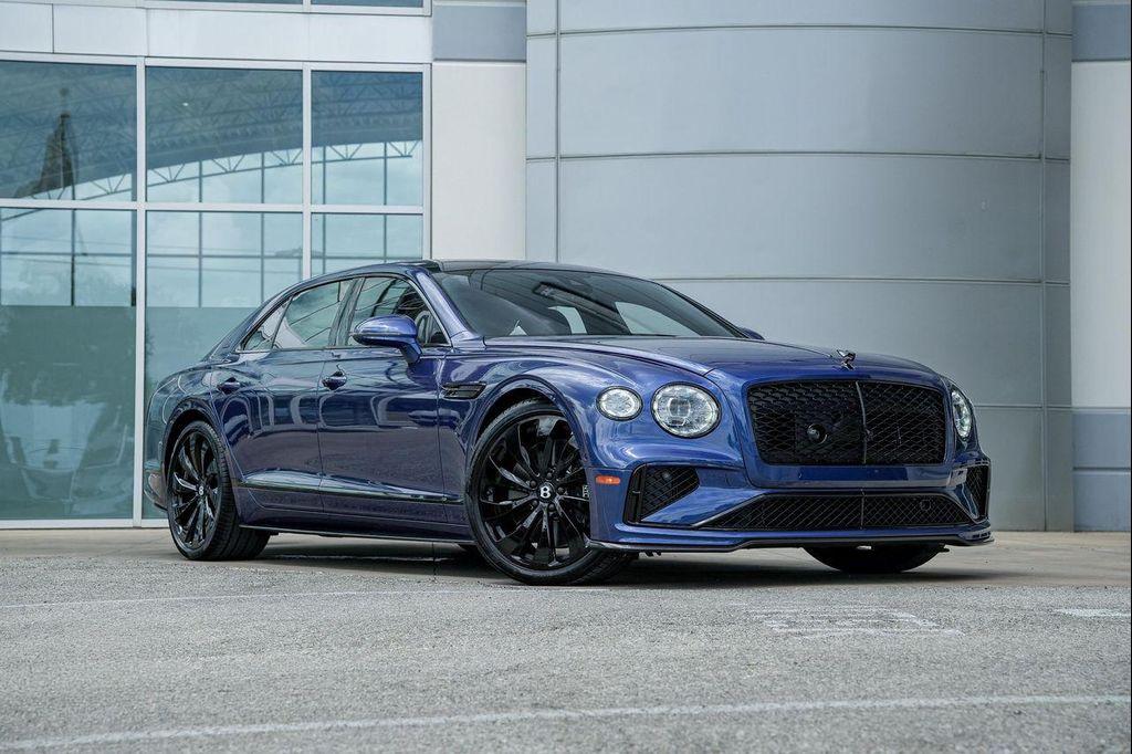 new 2025 Bentley Flying Spur car
