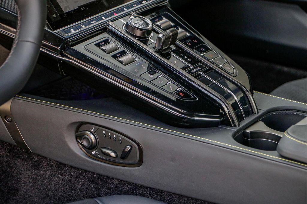 new 2025 Aston Martin Vantage car, priced at $269,900